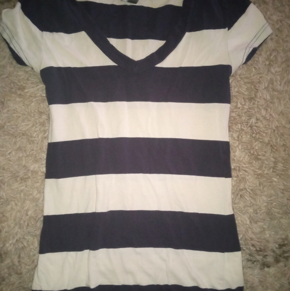Brand:Diva Size:S Color:Navy blue and cream colored white